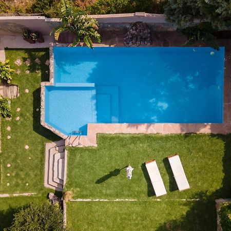 Dm Elegant And Charming Villa Foinikia  Экстерьер фото