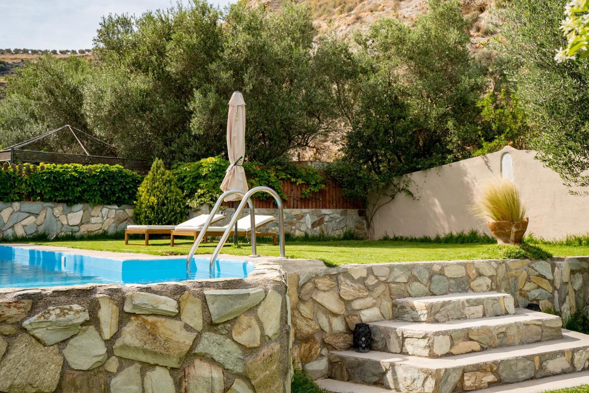 Dm Elegant And Charming Villa Foinikia  Экстерьер фото