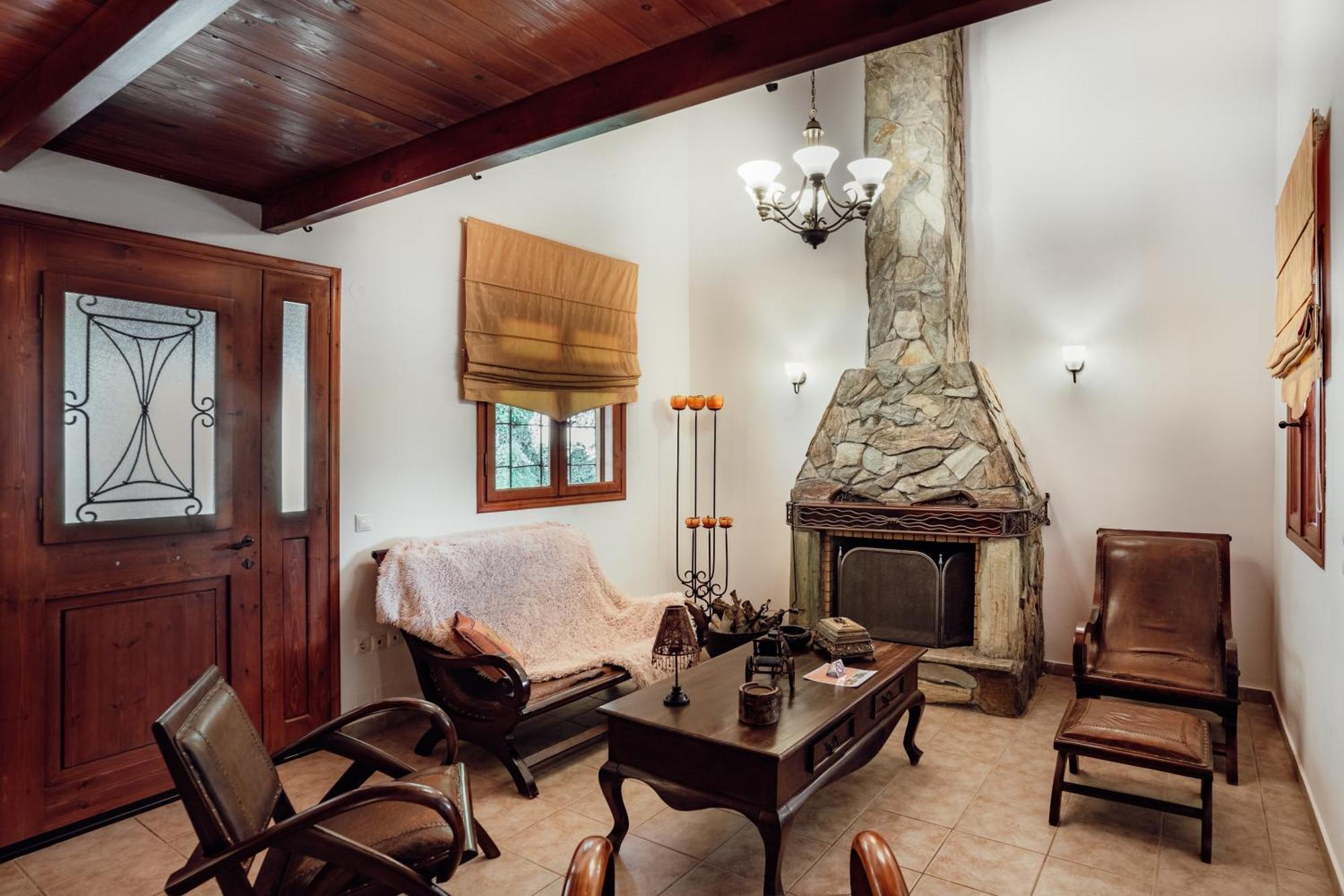 Dm Elegant And Charming Villa Foinikia  Экстерьер фото