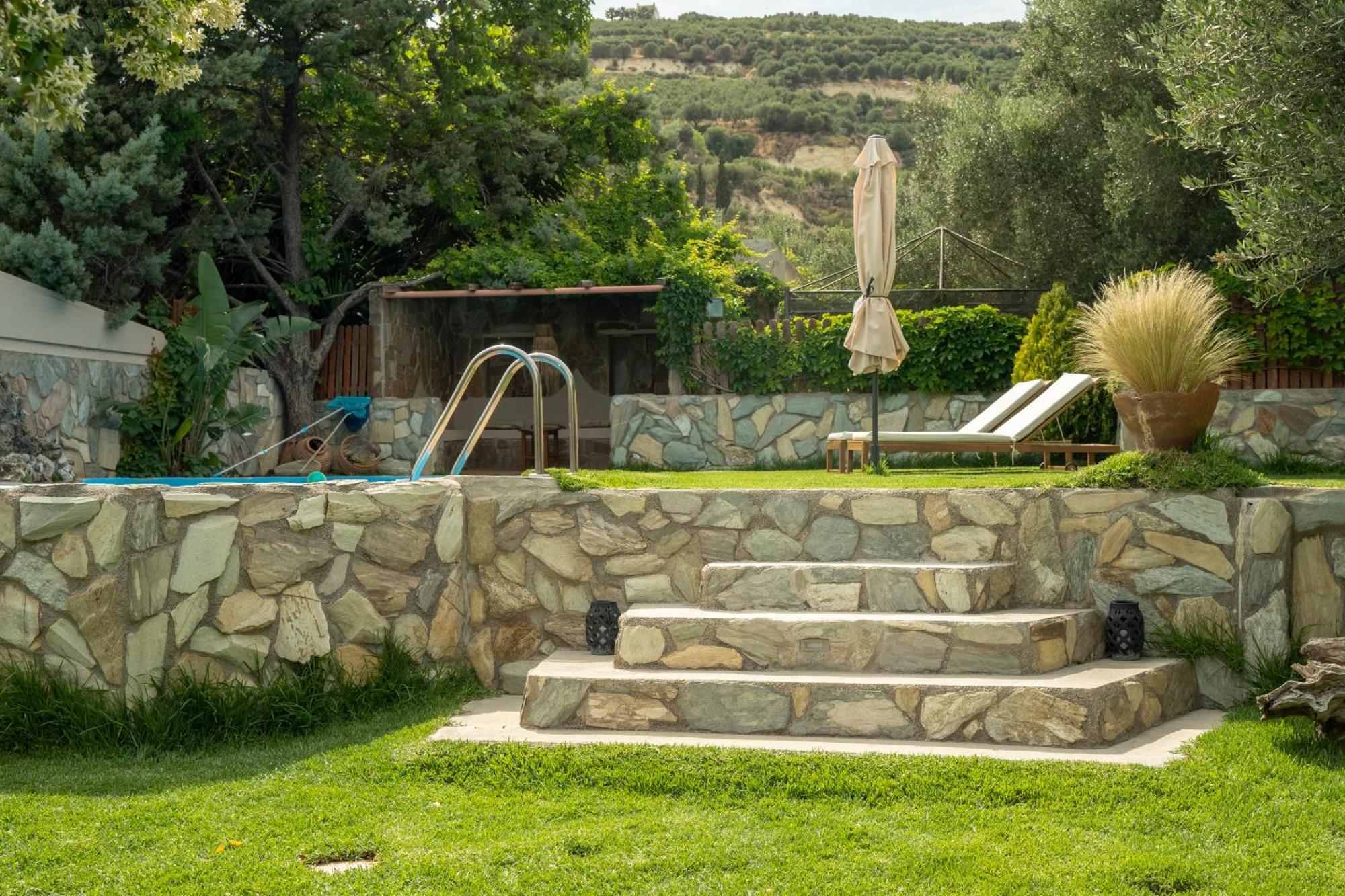 Dm Elegant And Charming Villa Foinikia  Экстерьер фото